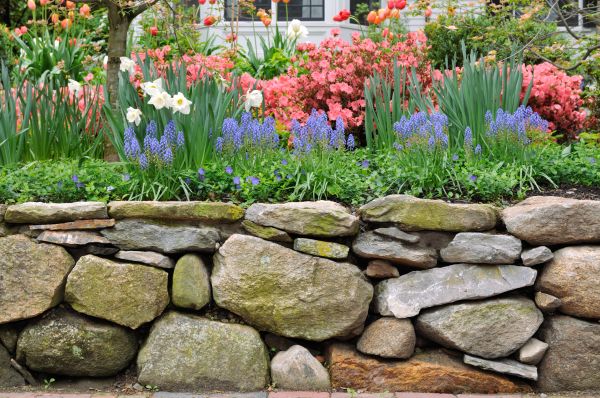 Stone Wall Hardscaping in Grove City